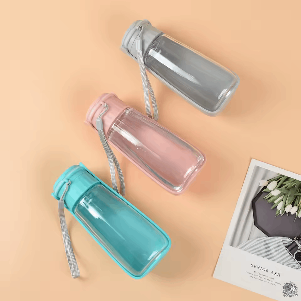 Portable Dog Water Bottle, 550ml (19oz) Foldable Pet Water Dispenser, Leak Proof Travel Dog Bowl for Walking, Hiking, and Outdoor Adventures – BPA Free, One-Handed Operation